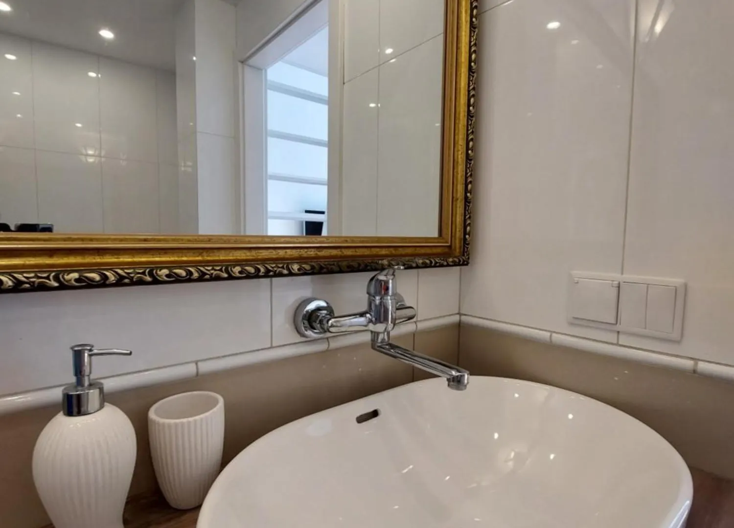 Hoza 41 Apartament Apartment Warsaw